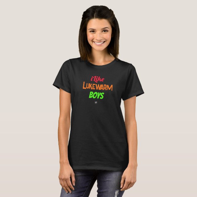 Hot boys pun v2 T-Shirt (Front Full)
