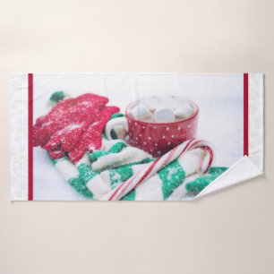 Hot Cocoa Marshmallows & Candy Cane Christmas Bath Towel Set