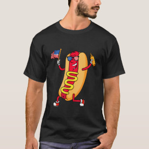 Hot Dog For July 4th Picnic American Flag Sausage T-Shirt