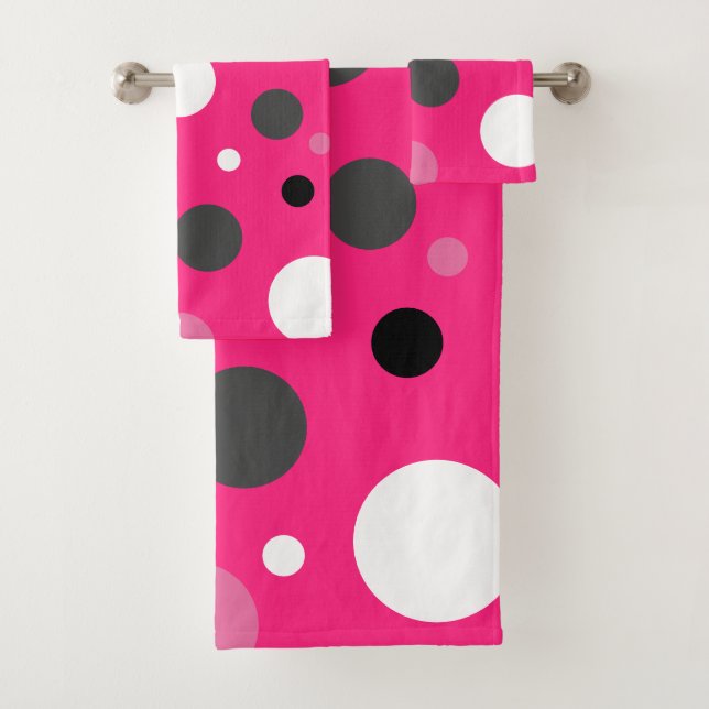 Hot pink bath towel set (Insitu)