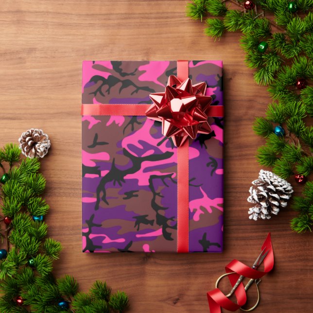 Hot Pink Camo Wrapping Paper (Holiday Gift)