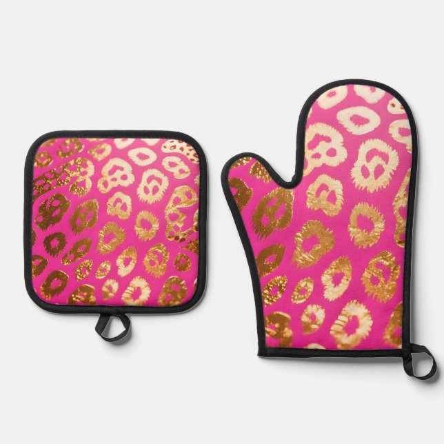 Hot Pink Gold Leopard Print Glam Oven Mitt & Pot Holder Set (Front)