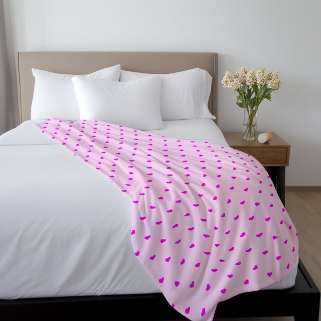 Hot Pink Hearts Pattern Fleece Blanket (Creator Uploaded)