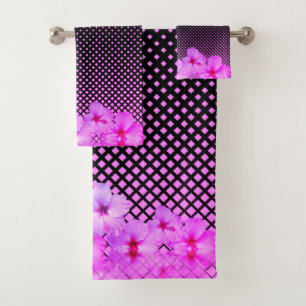 Hot Pink Hibiscus on Black and Pink Chequered Bath Towel Set