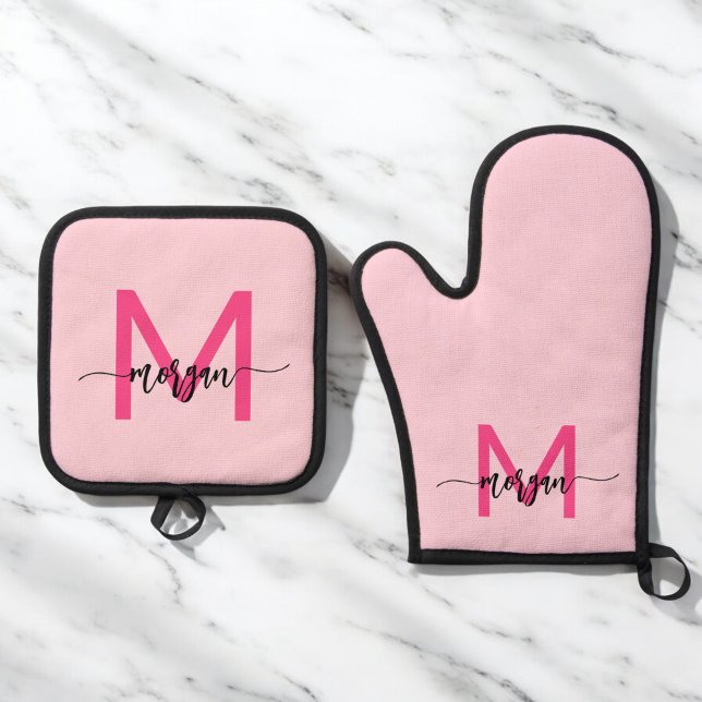 Hot Pink Monogram Girl's Kitchen Script Oven Mitt & Pot Holder Set (Creator Uploaded)