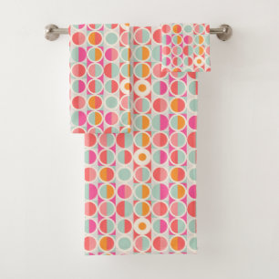 Hot Pink Retro Circle Pattern Bath Towel Set