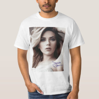 Hot  Scarlett Johansson T-Shirt
