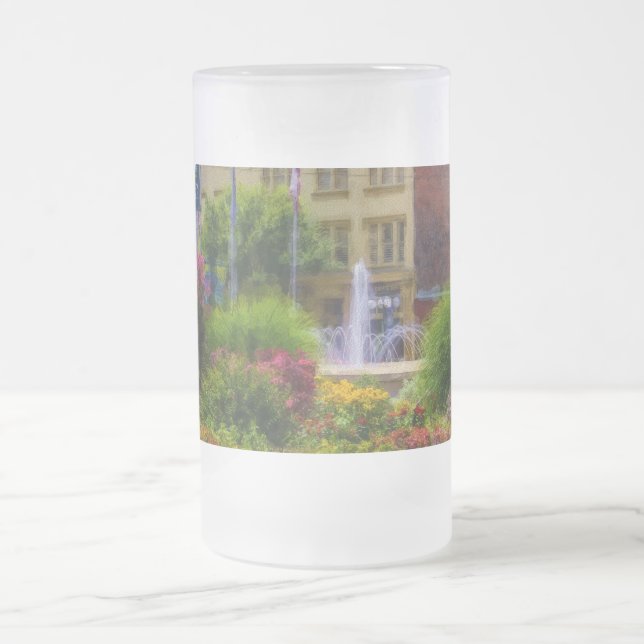 Hot Springs Roundabout Painterly Frosted Glass Bee Beer Mug (Center)