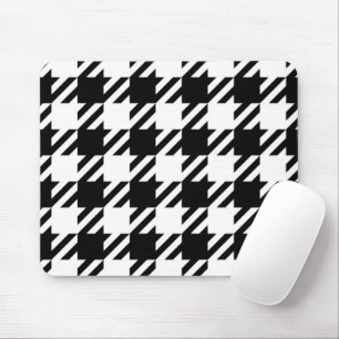Houndstooth black and white mouse mat