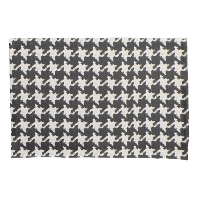 Houndstooth Black White Pattern Pillowcase (Front)