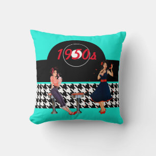 Houndstooth chequered 1950s vintage  cushion