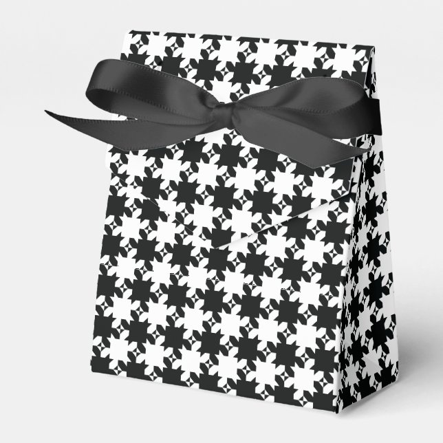 Houndstooth Favour Box (Front Side)