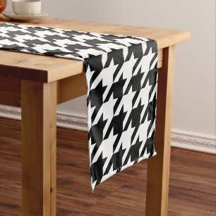 Houndstooth Pattern Black White Short Table Runner