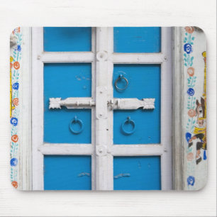 House painted blue, Udaipur, Rajasthan, India Mouse Mat