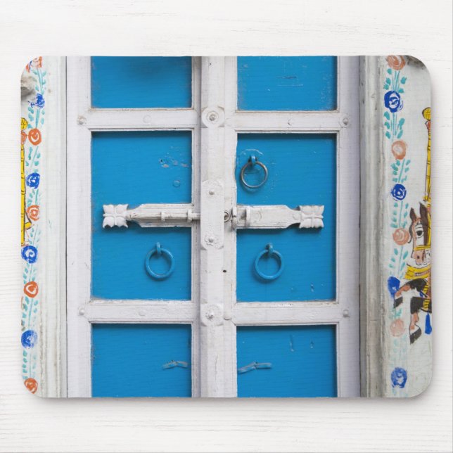 House painted blue, Udaipur, Rajasthan, India Mouse Mat (Front)