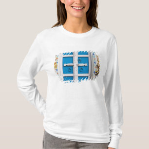 House painted blue, Udaipur, Rajasthan, India T-Shirt