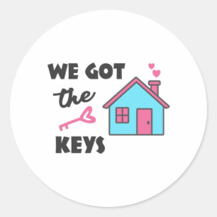 Housewarming party We got the Keys Classic Round Sticker