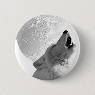 Howling Wolf 6 Cm Round Badge