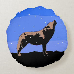 Howling Wolf in Winter - Original Wildlife Art Round Cushion
