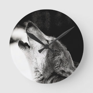 Howling Wolf Round Clock