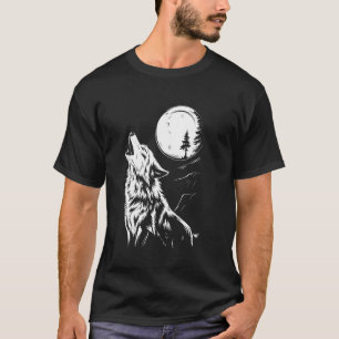 Howling Wolf Under Moon Night Wildlife Nature Art T-Shirt
