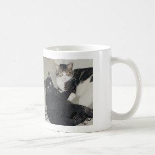 "HUG LIFE" COFFEE MUG