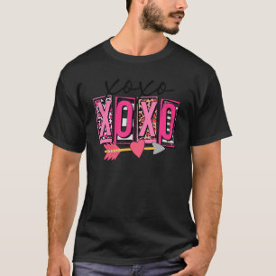 Hugs and Kisses Happy Valentines Day XOXO Retro Le T-Shirt