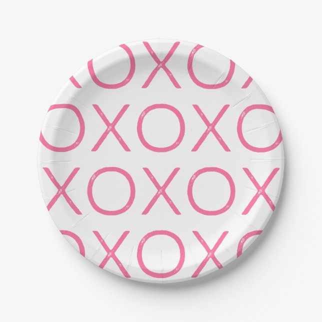Hugs and Kisses Paper Plates - Pink (Front)
