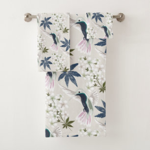 Hummingbirds and white flowers. bath towel set