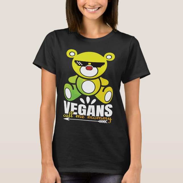 Humorous Bear Of Vegetarians Quote T-Shirt (Front)