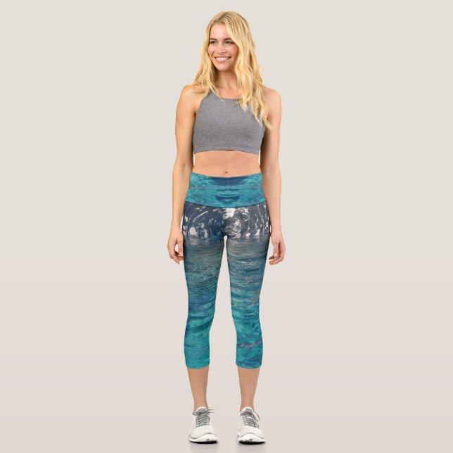 Humpback whalesized capri leggings (Front)