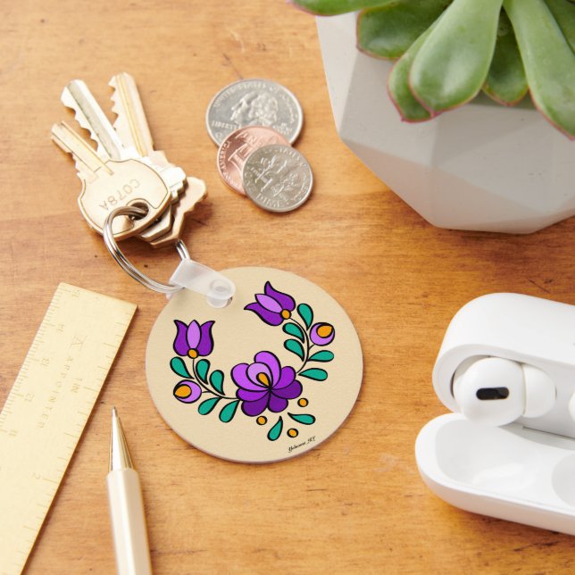 Hungarian Embroidery Pattern, "Matyó" - purple Key Ring (Desk)