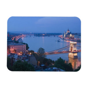 HUNGARY, Budapest: Szechenyi (Chain) Bridge, 2 Magnet