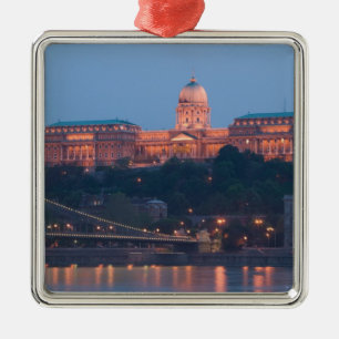 HUNGARY, Budapest: Szechenyi (Chain) Bridge, Metal Tree Decoration