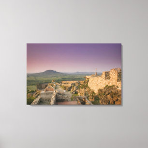 HUNGARY, Lake Balaton Region, SZIGLIGET: Canvas Print