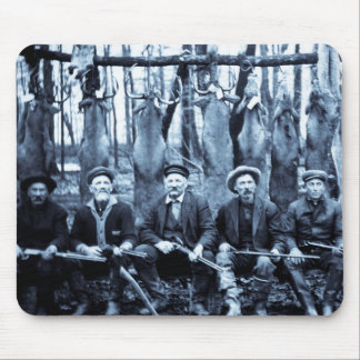 Hunt Club - 1911 Mouse Mat
