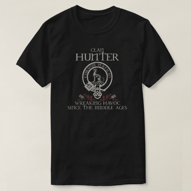 Hunter of Bute Clan crest Scottish surname tartan  T-Shirt (Design Front)