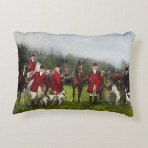Hunter - The fox hunt - Tally-ho 1924 Decorative Cushion