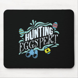 Hunting Eggspert Easter Bunny Egg  Mouse Mat