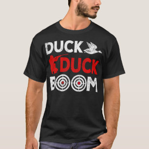 Hunting labradors pet  T-Shirt