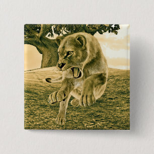 Hunting Lioness 15 Cm Square Badge