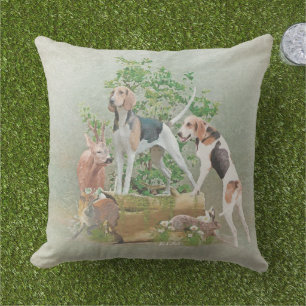 Hunting with hounds     cushion