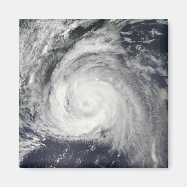 Hurricane Bill off the East Coast Magnet (Front)