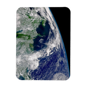 Hurricane Frances On A Partial Earth. Magnet