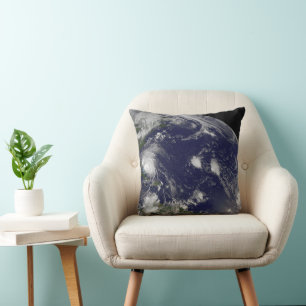 Hurricane Irene Moving Through The Bahamas. Cushion