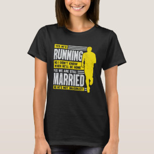 Husband Wife Marathon Running for a Runner s Wife T-Shirt