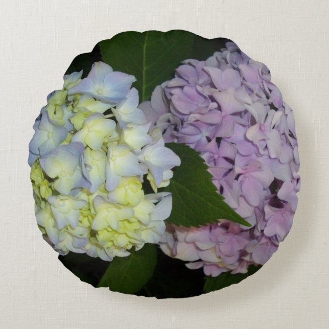 Hydrangeas Round Cushion (Front)