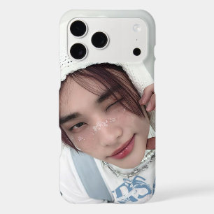 Hyunjin "Angel Bunny" Winking Selfie Phone Case