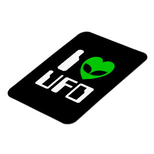 I Alien Heart UFO Magnet