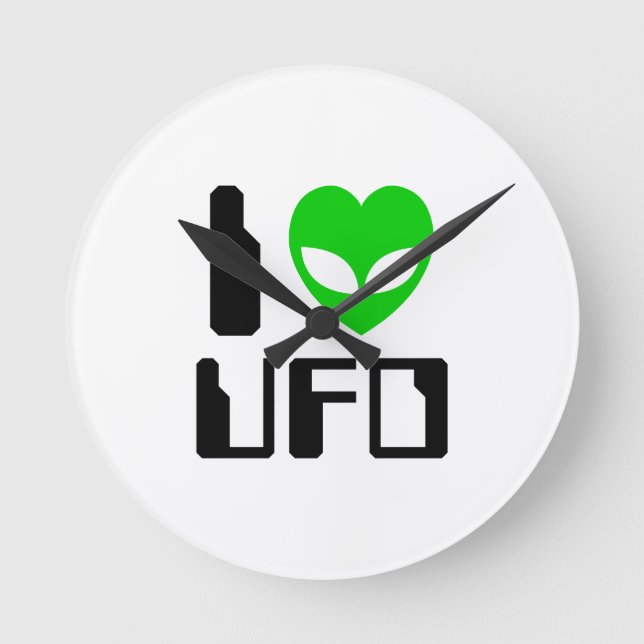 I Alien Heart UFO Round Clock (Front)